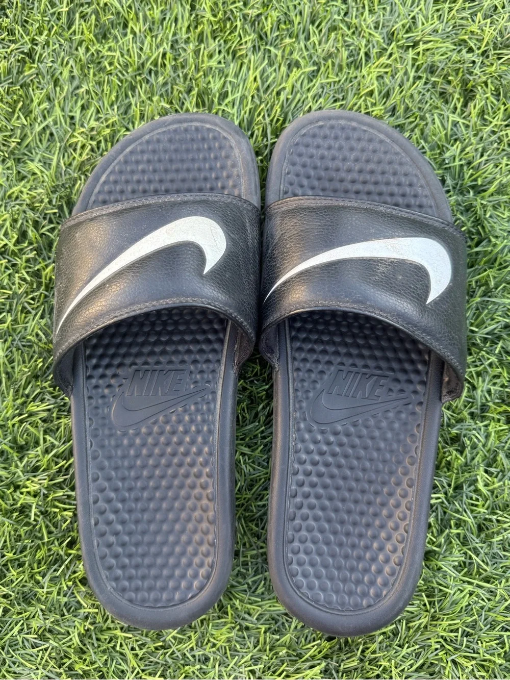 Nike slides